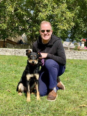 Teri wartet auf SIE, Mischling - Rüde